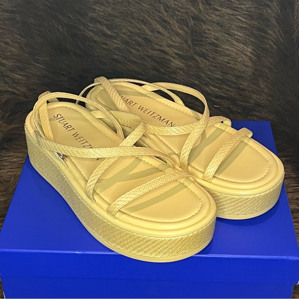 Stuart Weitzman sz 8.5 Summerlift Platform Sandal